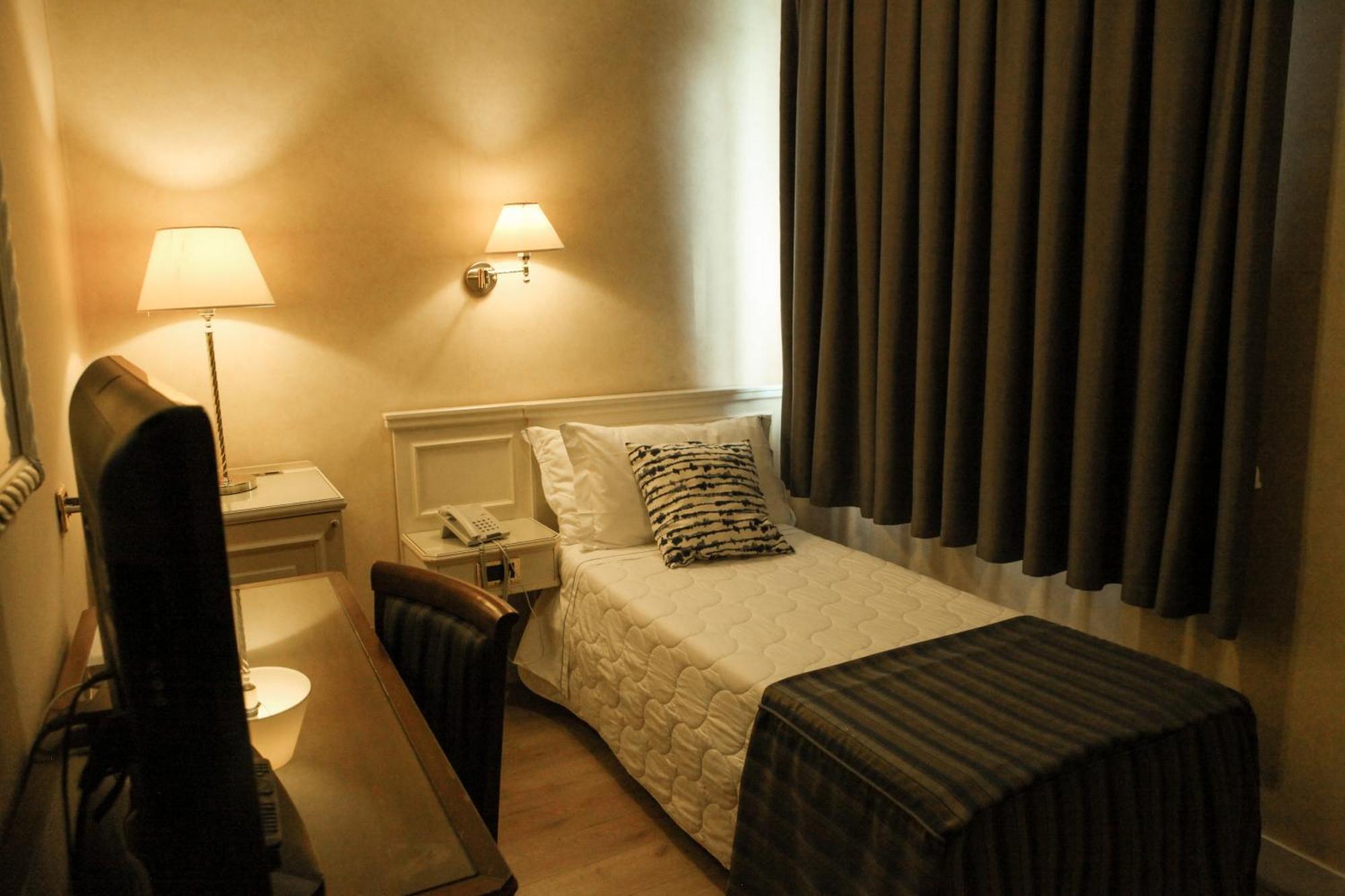 Hotel I Gigli Nola Kültér fotó